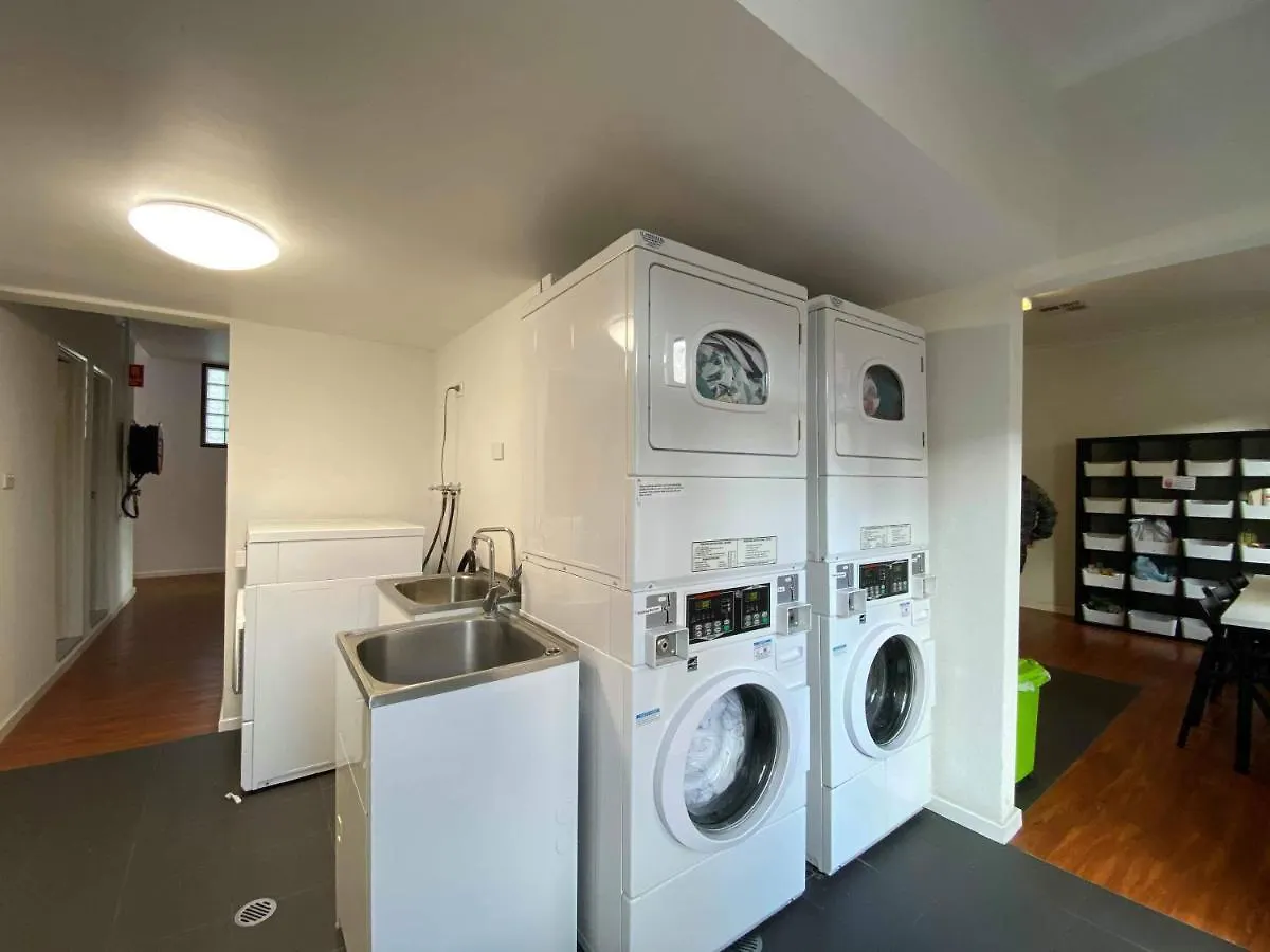 Downtown Backpackers Hostel Perth - Note - Valid Passport Required For Check In Australia